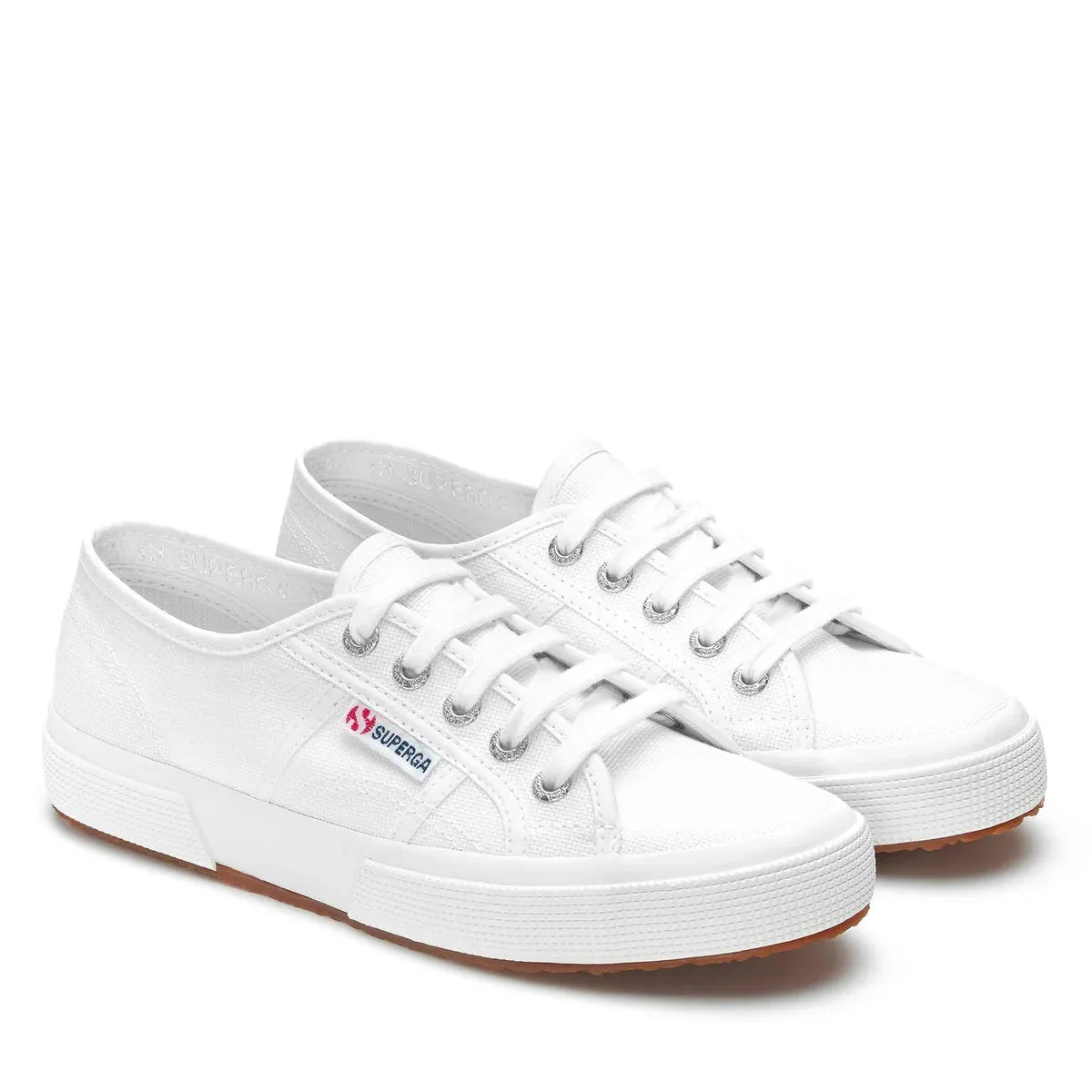 2750 Cotu Classic Canvas White