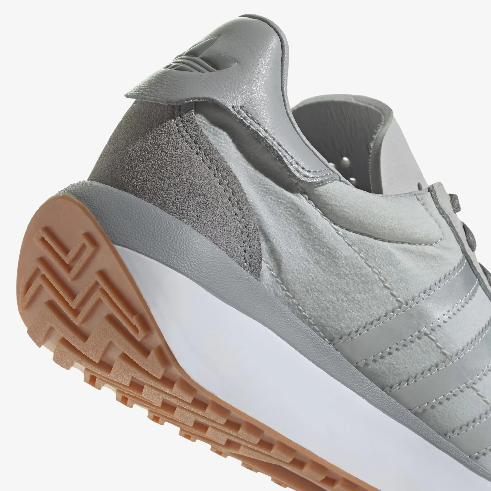 Adidas Originals | COUNTRY XLG  { GREY ONE/METALLIC