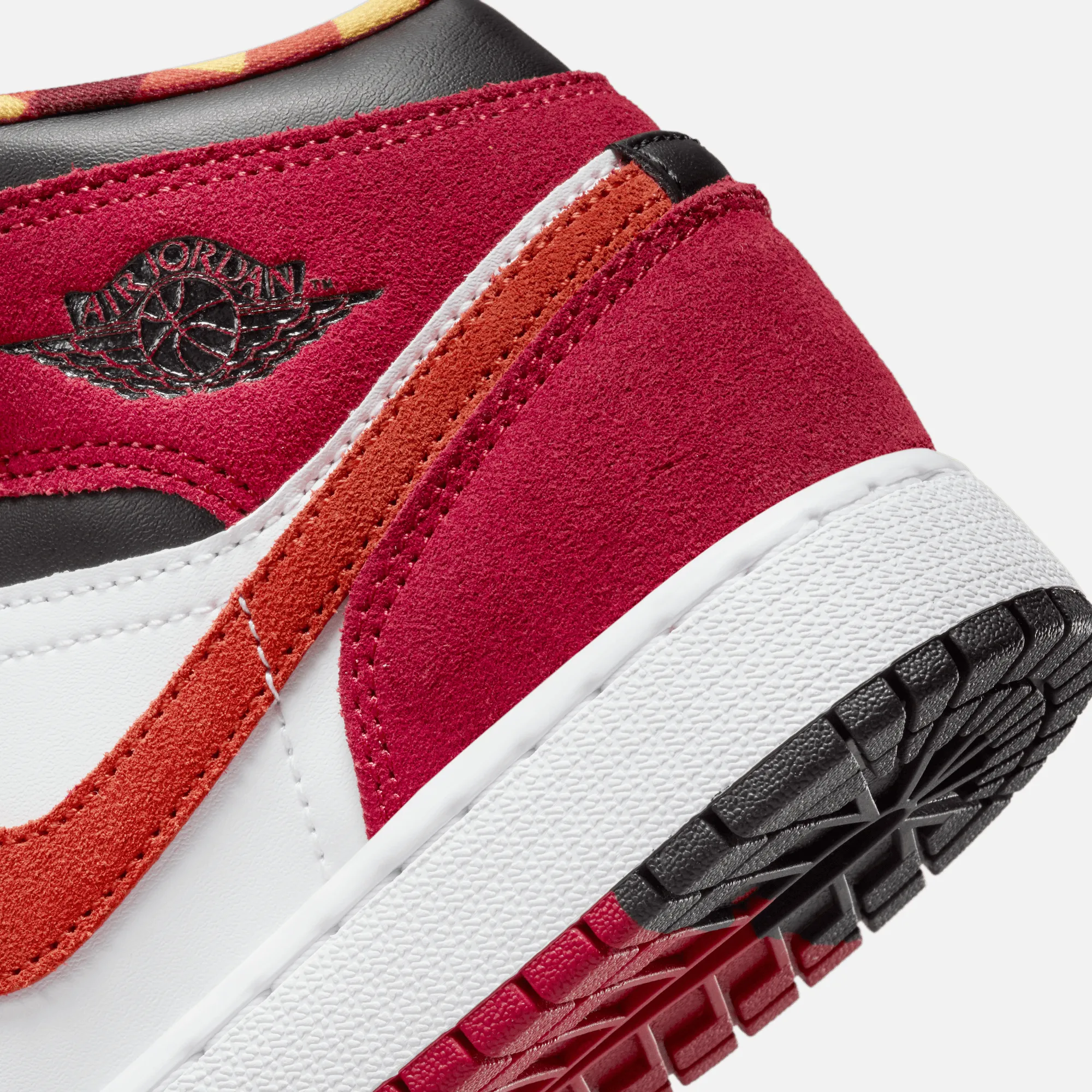 Air Jordan 1 Mid SE (GS) 'Picnic'