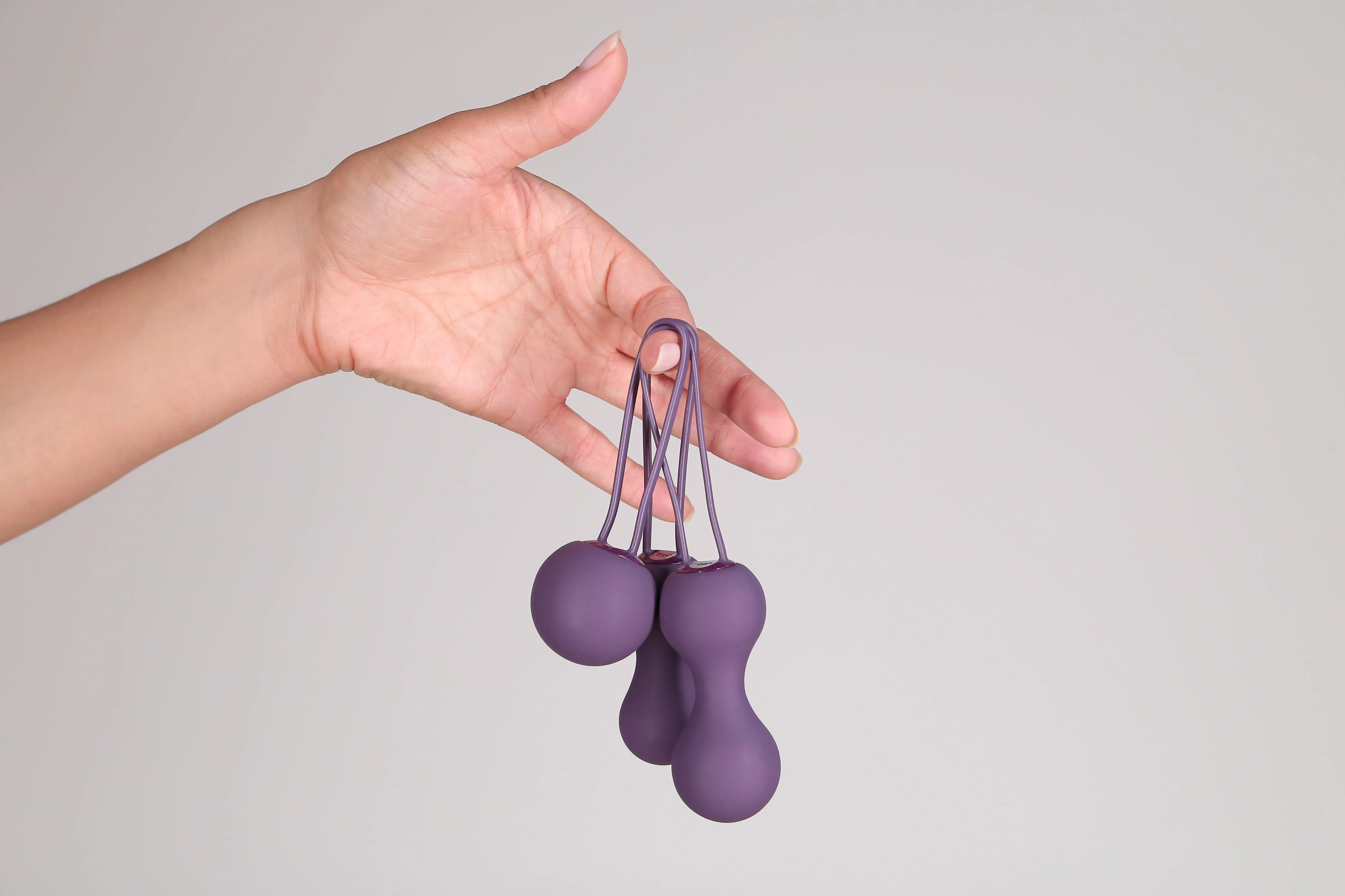 Ami 3 Step Kegel Training Set - Strengthen Your Pelvic Floor