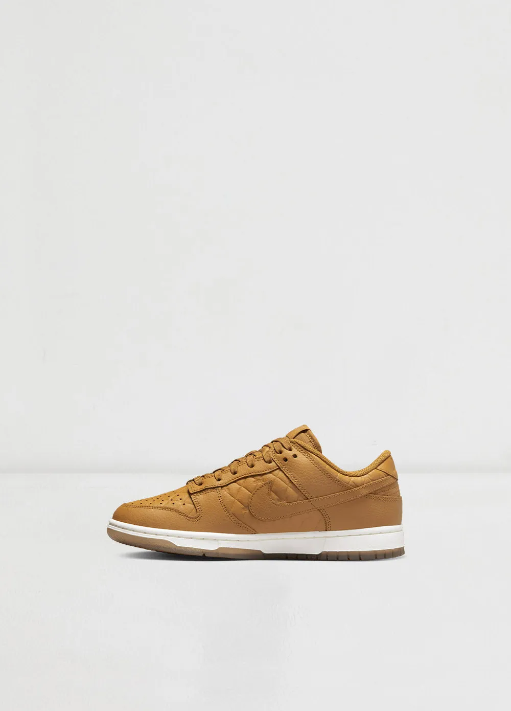 Dunk Low 'Quilted Wheat' Sneakers