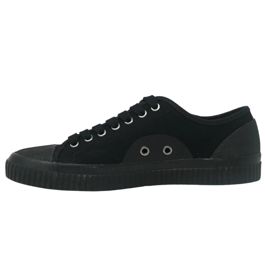 Fred Perry B4365 157 Hughes Low Canvas Black Trainers