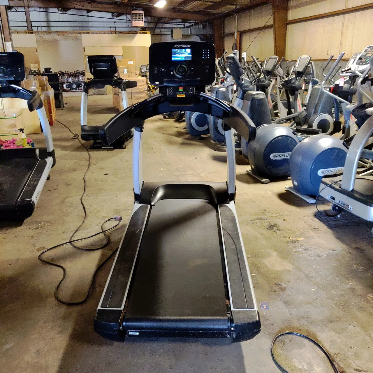 Refurbished Life Fitness 95T Explore Treadmill Commercial Grade for Cardio