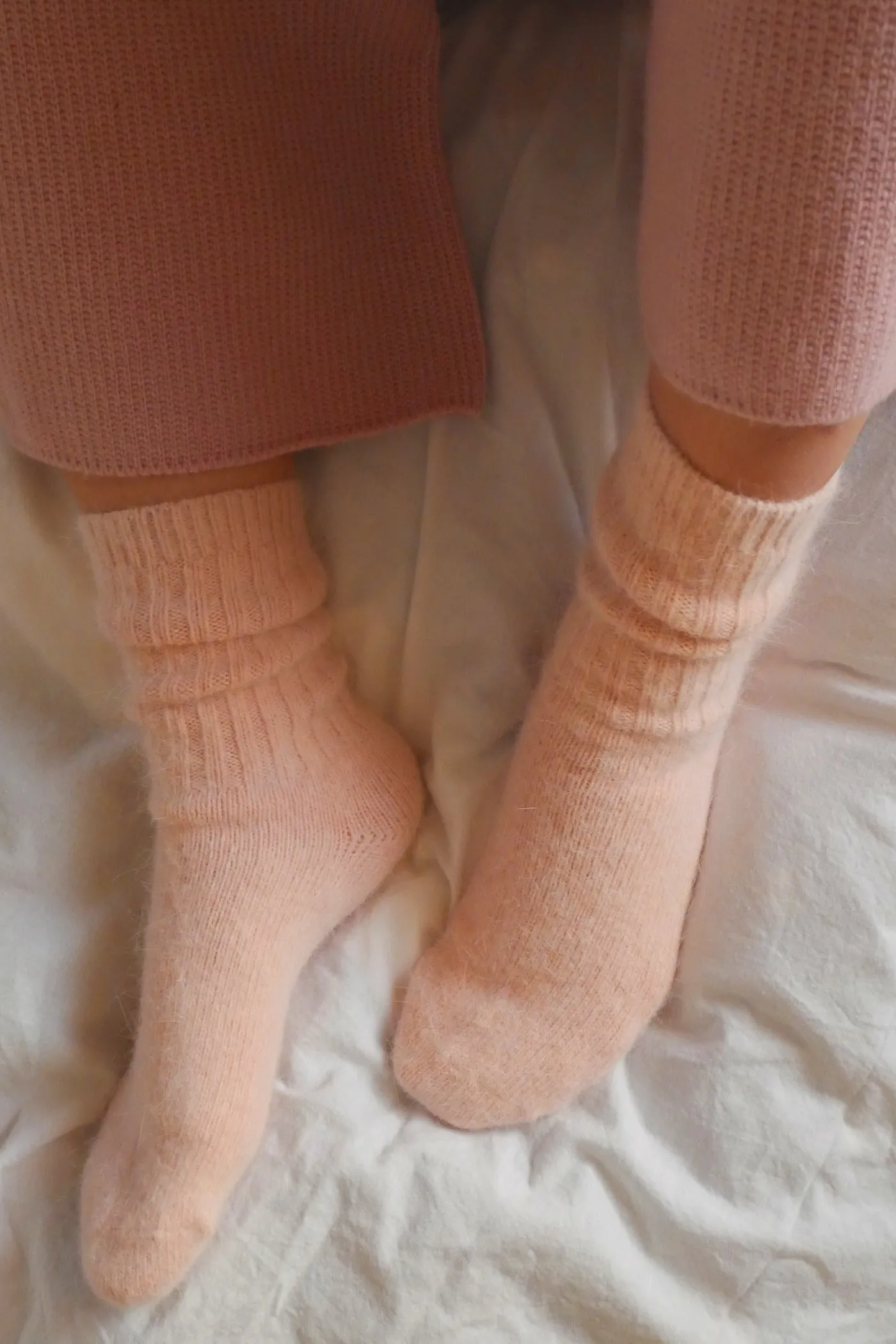 Super Soft Wool Socks - Peach