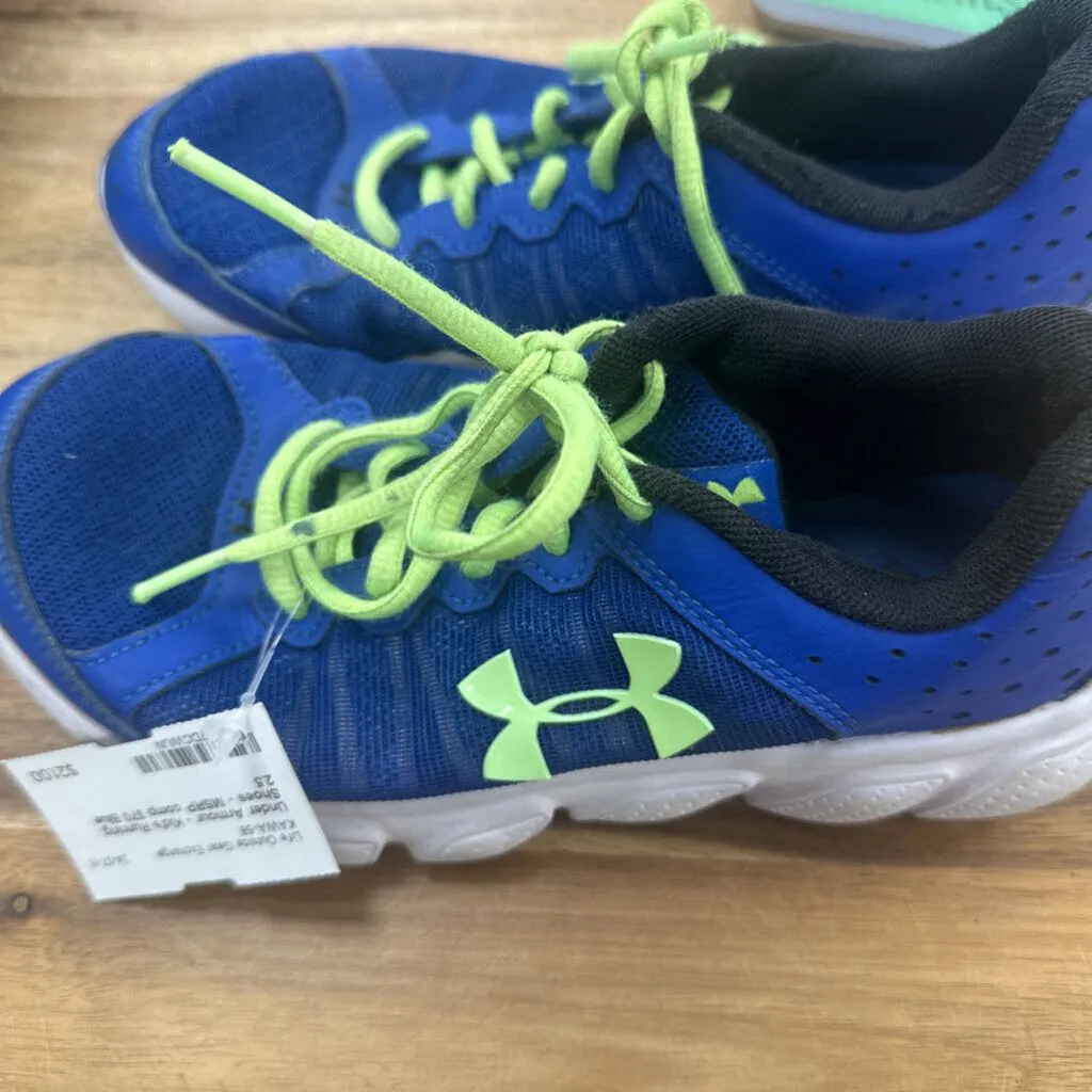 Under Armour - Kid's Running Shoes - MSRP comp $70: Blue -children-2.5